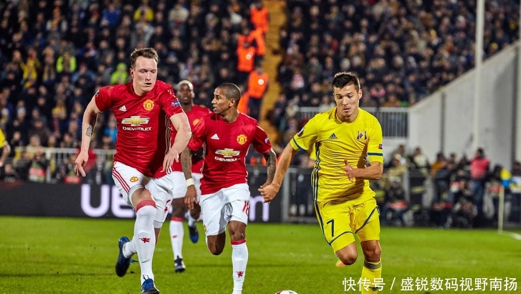 蝶泳上的潜 蝶泳上的潜