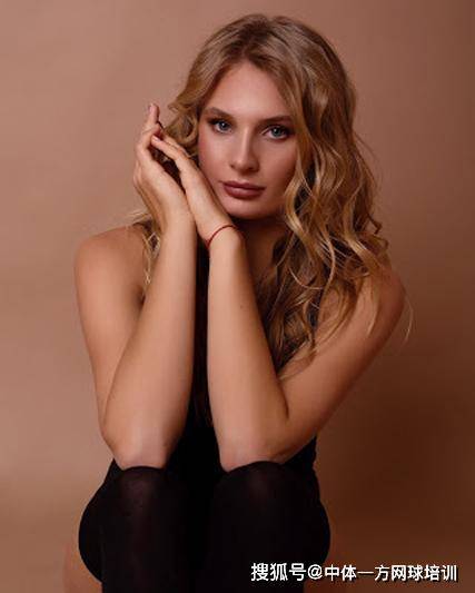 同时遭遇了 同时遭遇了